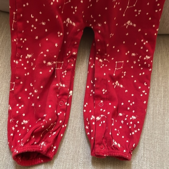 Burt’s Bees Red Constellation Print Pajamas Size 12M - Picture 6 of 6